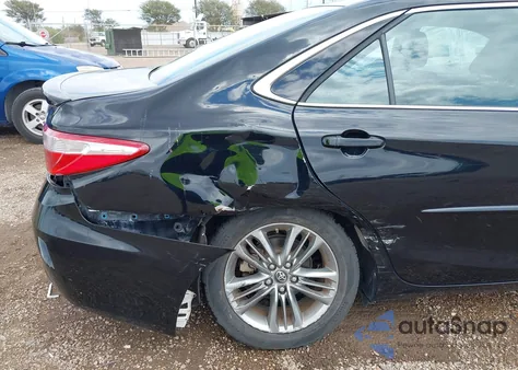 2017 Toyota Camry Se z USA, uszkodzony, nr VIN 4T1BF1FK1HU294658
